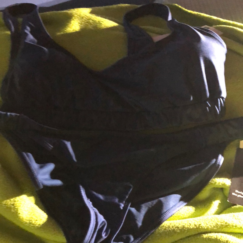 2 piece XL bathing suit. Both new with tag still on Need more info lmk